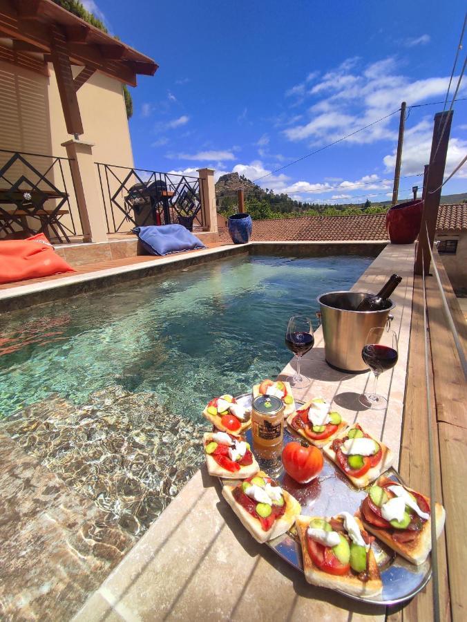Villa Entiere Bellevue - Balneo - Piscine - Clim Montséret Екстериор снимка